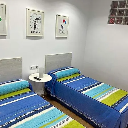 Anaral-casco Antiguo Gijon-autocheck 24h-wifi Hotel 3*