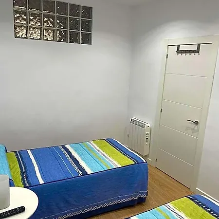 Anaral-casco Antiguo Gijon-autocheck 24h-wifi Hotel
